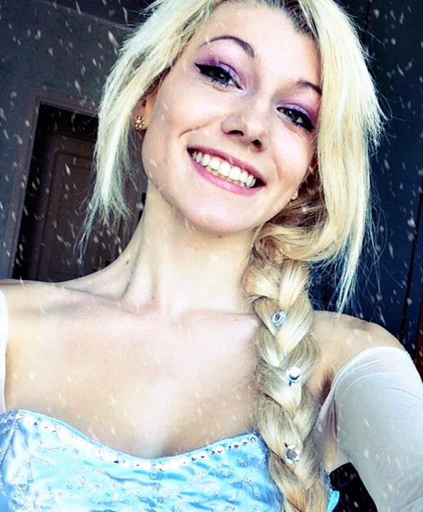 8-Cosplay-Elsa-Frozen