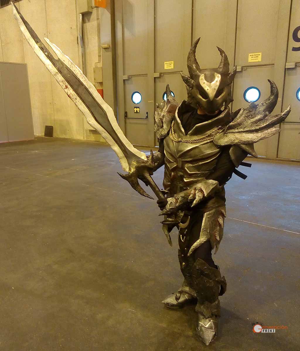 Japan-Weekend-Cosplay-2016-11-Dovakim-(Skyrim)