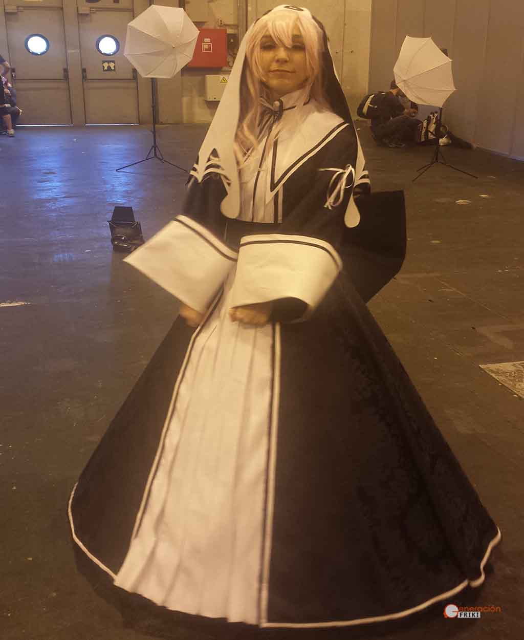 Japan-Weekend-Cosplay-2016-30-Yuyuko-Saigyouji-(Koumajou-Densetsu-2)