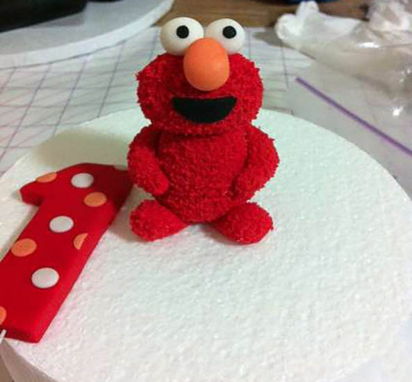 55-Tarta-friki-Elmo-Barrio-Sesamo-55