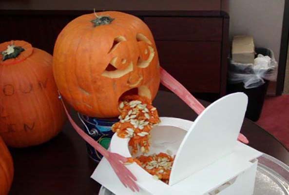 1072) 01-09-15 calabaza-potando-Humor