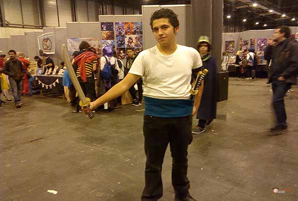 8-Roronoa-Zoro-One-Piece-Japan-Weekend-Cosplay-2016