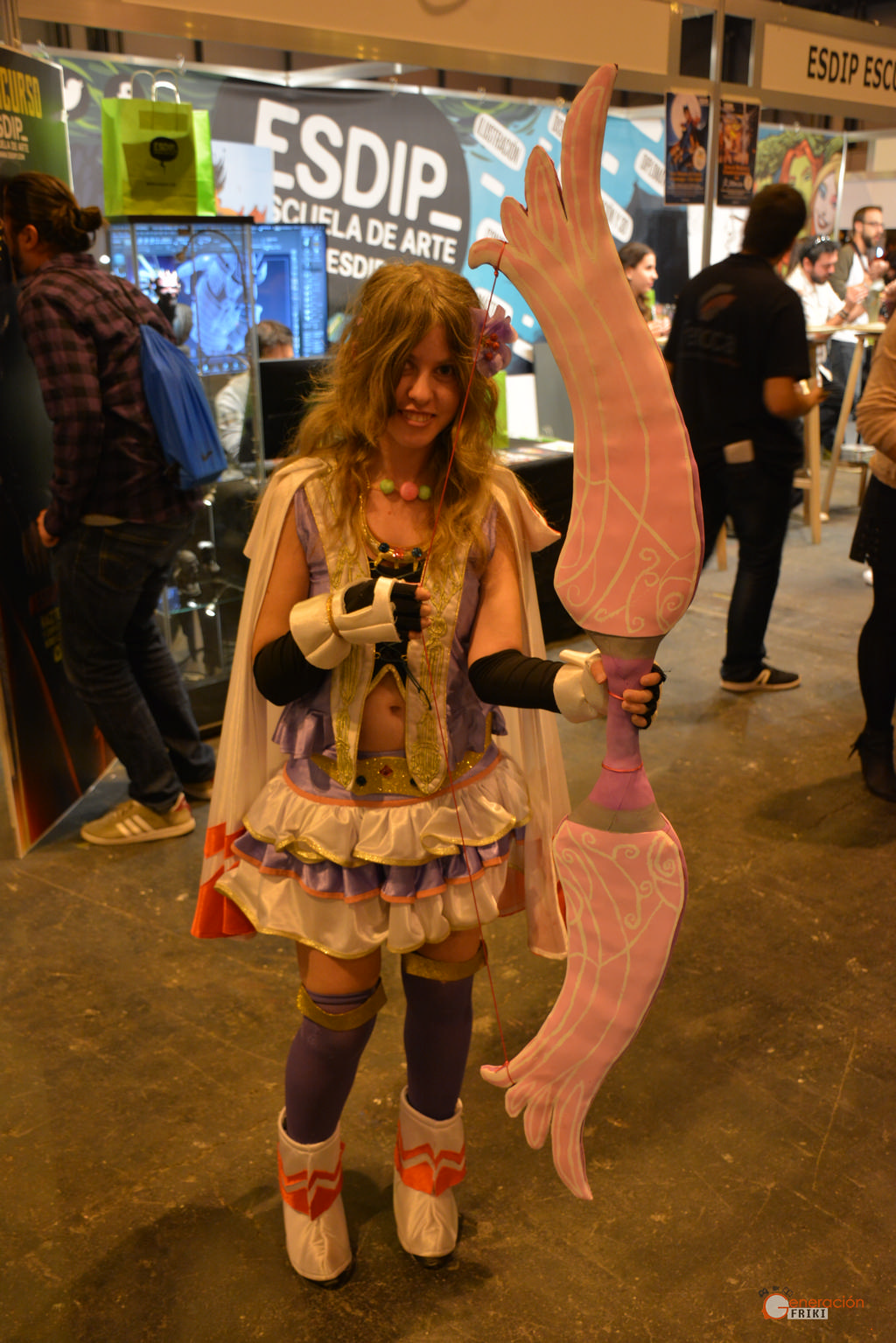 10-Cosplay-Heroes-Comic-con-2017-Fina-(Brave)