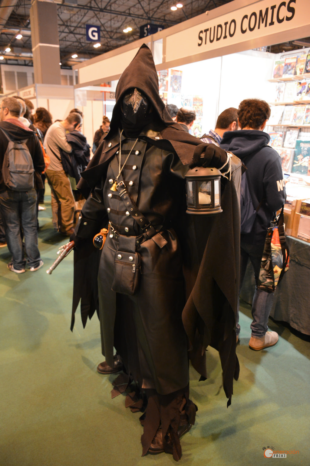 11-Cosplay-Heroes-Comic-con-2017-Cazador-(Bloodborne)